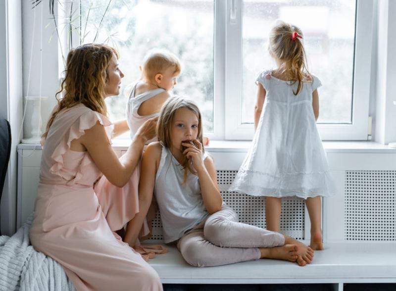 Неделя любви и тепла: Каменск-Уральский готовит концерты ко Дню матери | Каменске-Уральском пройдут праздничные мероприятия ко Дню матери