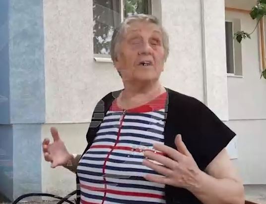 Белгородская пенсионерка не пустила детей в подъезд во время ракетной опасности | Жительница Белгорода не пустила детей в подъезд во время воздушной тревоги