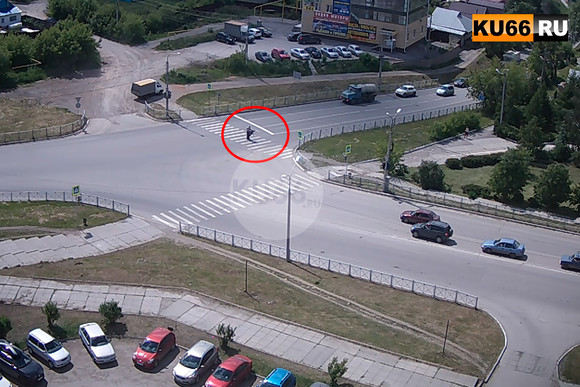 Конфликт на пешеходном переходе в Каменске-Уральском: водитель Газели оттащил мужчину без сознания с проезжей части... ВИДЕО, ФОТО