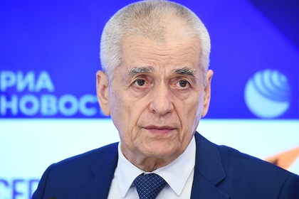 Онищенко объяснил критику жестких ограничений из-за коронавируса