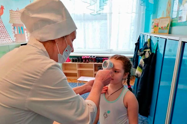 Уральцы снова обрушились с критикой на губернатора: «Спасибо вам за угробленную медицину» Уральцы снова обрушились с критикой на губернатора: «Спасибо вам за угробленную медицину»