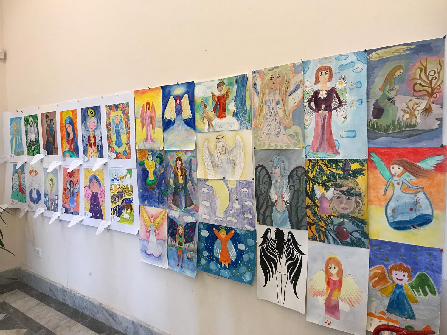 Конкурс, в основе которого сама жизнь, стартовал в библиотеке Каменска-Уральского – здесь принимают рисунки, стихи и прозу…