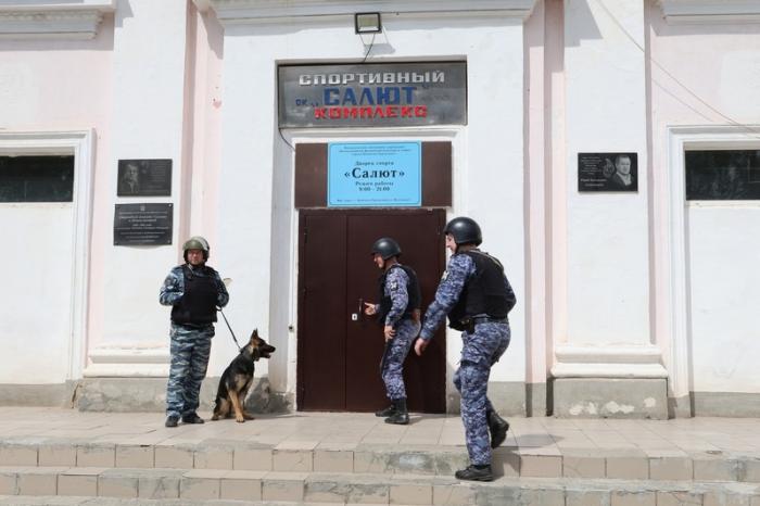 Здание оцепили, людей эвакуировали: что произошло в каменском ДС «Салют» | В Каменске-Уральском прошли учения при угрозе теракта