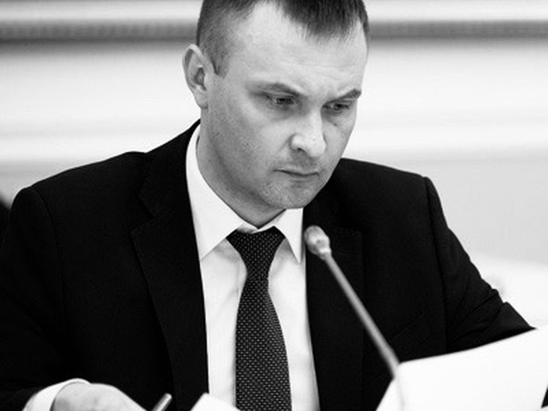 Свердловского экс-министра Артема Бахтерева похоронят 31 декабря в Каменске-Уральском | Прощание с экс-министром Артемом Бахтеревым пройдет 31 декабря