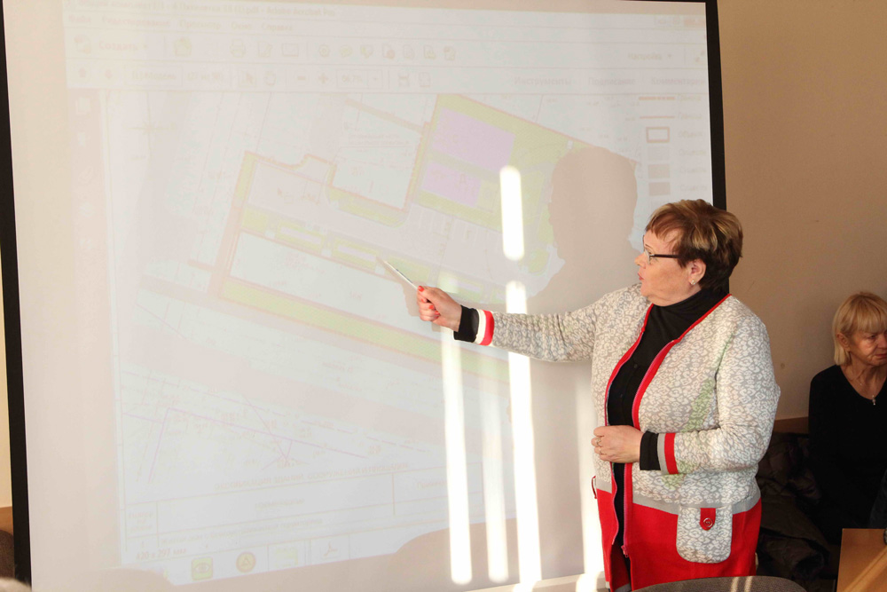 Жителям 18 домов Каменска-Уральского пообещали, что к концу следующего года их дворы будет не узнать — их смогут комплексно благоустроить