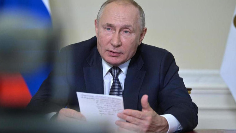 ​Владимир Путин заявил, что в России могут открыться индийские сетевые магазины