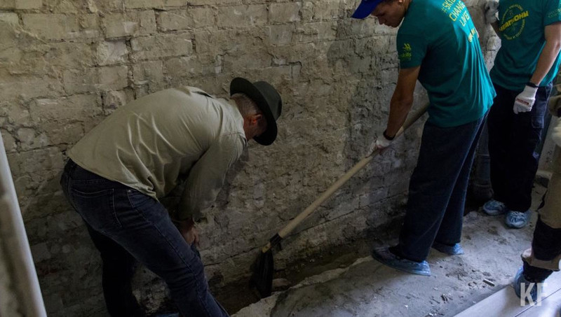 Останки короткомордого хищного динозавра обнаружили ученые в Египте Останки короткомордого хищного динозавра обнаружили ученые в Египте