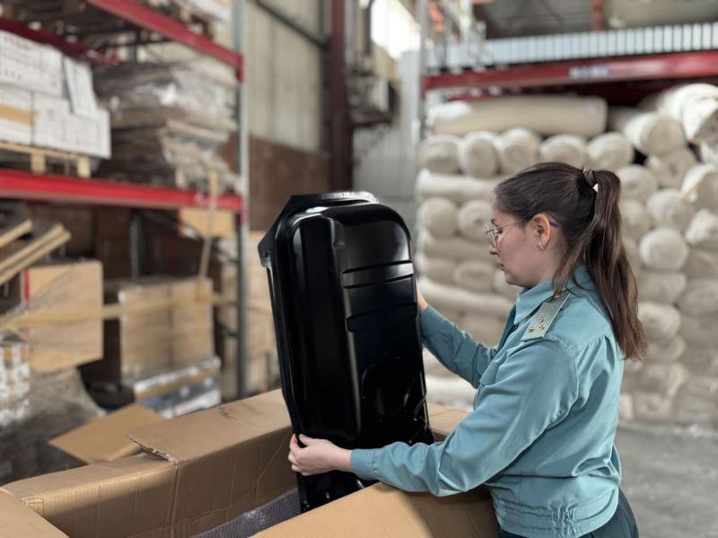 Почти 6 тонн автозапчастей изъяли в Екатеринбурге — предприниматель не задекларировал товар | Таможенники Екатеринбурга изъяли почти шесть тонн автозапчастей из Кыргызстана