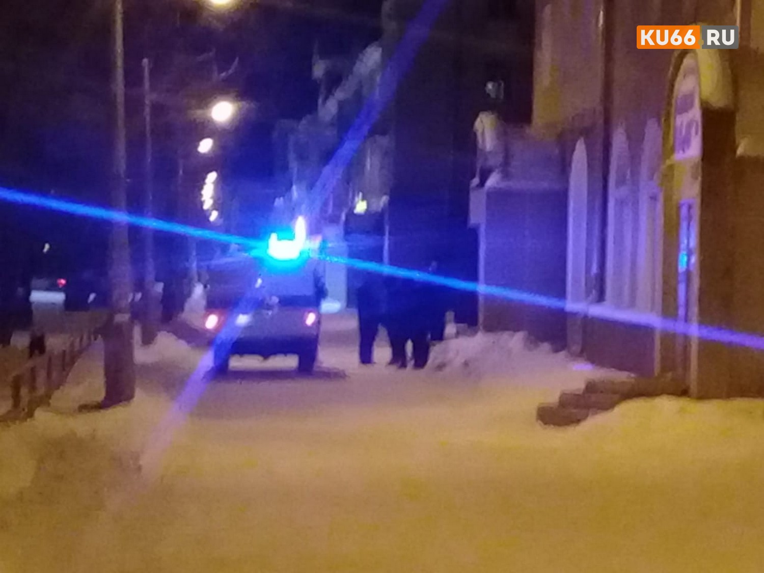 Подробности ЧП в Каменске-Уральском: лица кавказской национальности в медицинских масках украли 200 тыс. руб. и пырнули продавца