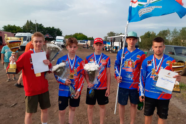 Мотогонщики ЦТВС успешно стартовали на первом этапе Чемпионата России по суперкроссу