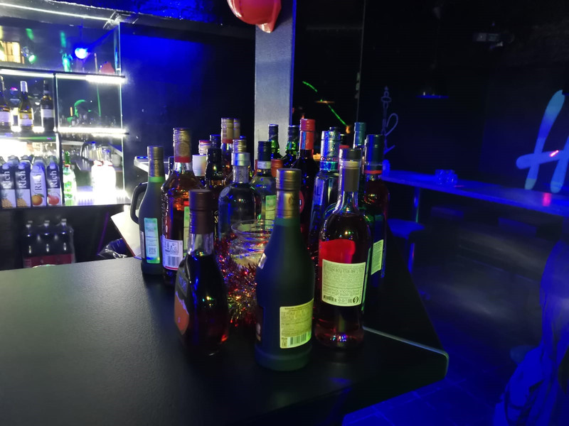 В Каменске-Уральском изъяли 30 видов нелегального алкоголя