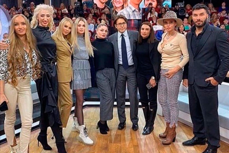 Блогерша Диденко получила 1,4 млн рублей за участие в программе «Пусть говорят»