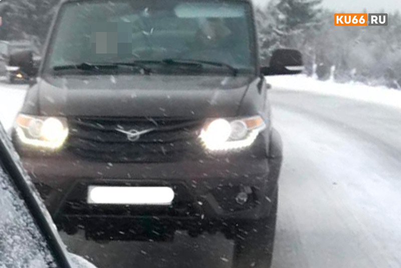 Самый гуманный в мире? «Легендарный» водитель УАЗа, распыливший газ в Каменске, избил девушку на трассе, но виновной суд посчитал её