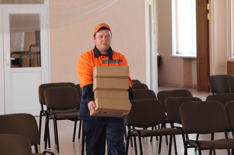 Хватит всем: в Каменск-Уральский спецсвязью доставлено 135 тысяч бюллетеней для голосования за или против изменений в Конституцию РФ