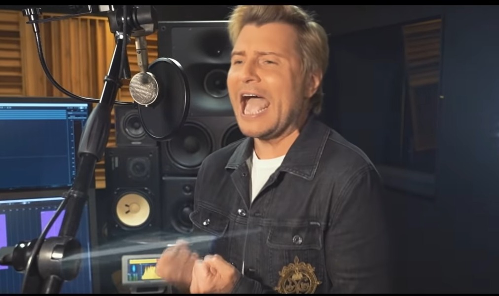 Киркоров, Басков, Буйнов и другие звезды записали клип в поддержку Лукашенко