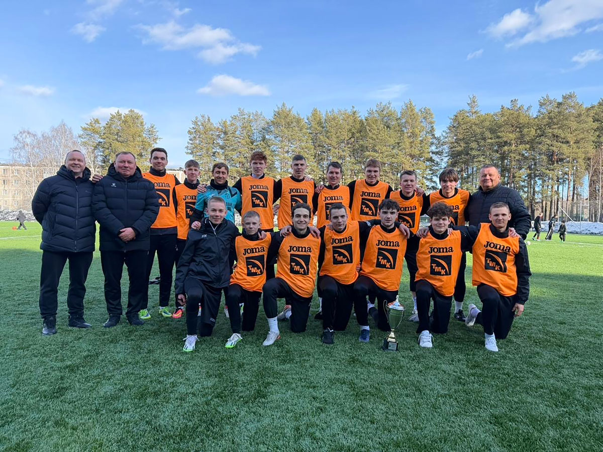 «Синара» выиграла чемпионат области: победа 7:4 и первое место в таблице | «Синара» стала чемпионом области по футболу