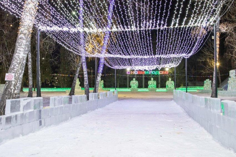 Каменцы жалеют о скором закрытии ледовых городков