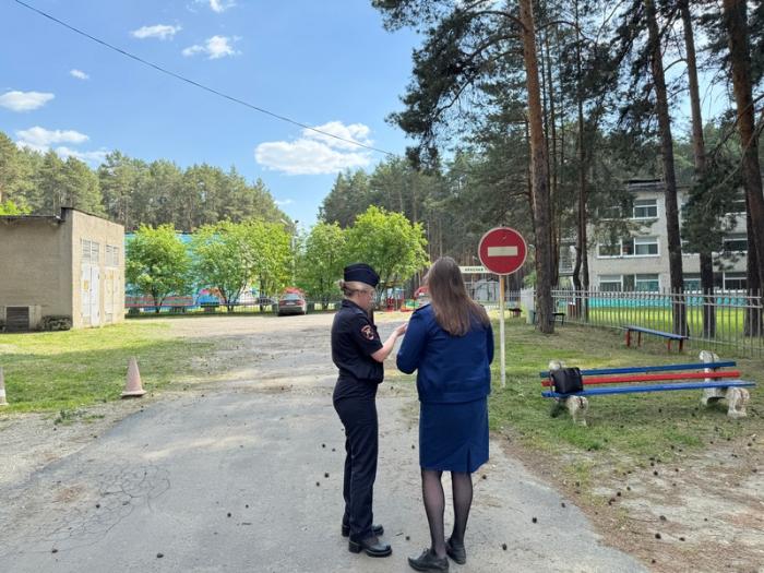 В Каменском районе проведена межведомственная проверка загородных лагерей для детей | Проведена проверка безопасности в загородных лагерях Каменского района