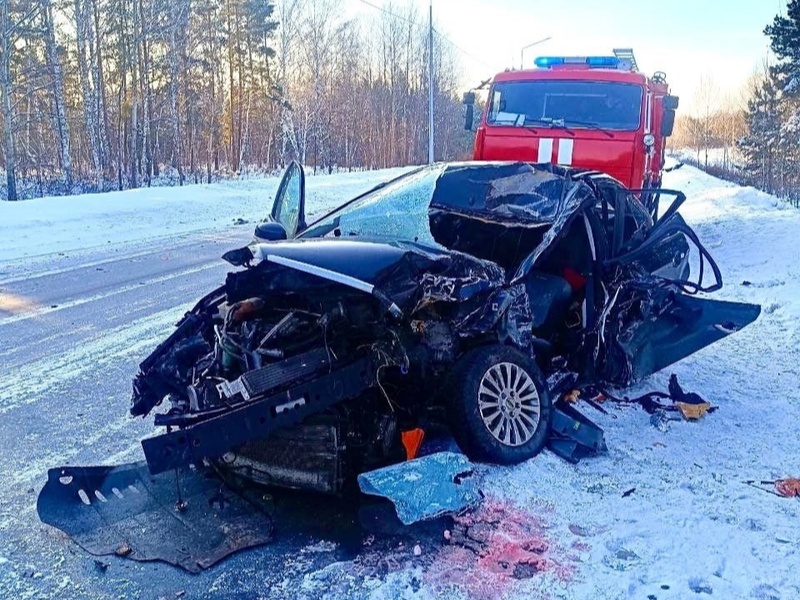 68-летняя женщина погибла в ДТП с КАМАЗом под Каменском-Уральским | В Шадринске в ДТП погибла 68-летняя женщина