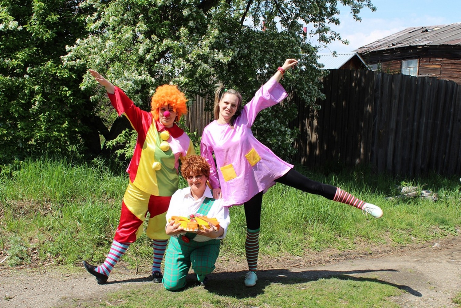 Библиотекари в Каменске помогли ребятам из летних лагерей очутиться в Стране Счастливого Детства. Зачем у них спрашивали номера квартир?