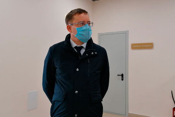 Мэр Каменска Алексей Герасимов — о решении губернатора ввести в регионе систему qr-кодов: «Мера была ожидаемой: прививаться люди не хотят»