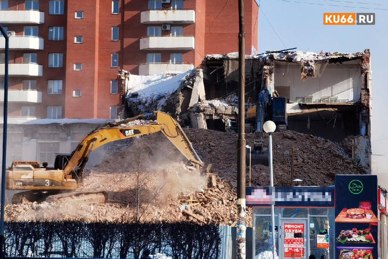 Мэр Каменска-Уральского, как и его коллеги в городах региона, сможет сам определять, какие дома будут сноситься по программе реновации