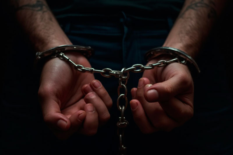 В Свердловской области оспаривают приговор по делу об изнасиловании | Осуждённый за изнасилование уралец подал апелляцию на приговор