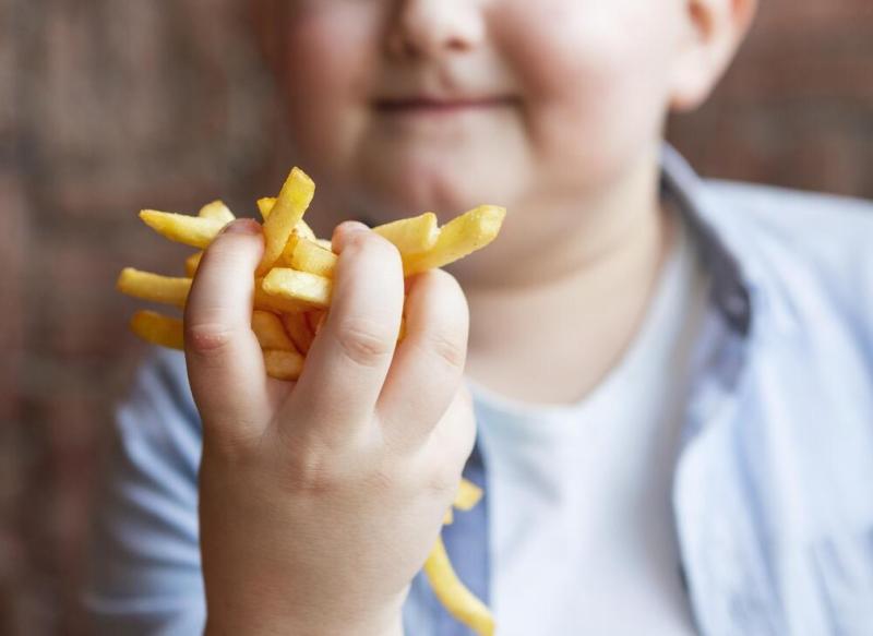 «Когда ты требуешь от ребёнка похудеть — похудей сам»: дети в Каменске-Уральском все чаще страдают ожирением  | В Каменске-Уральском дети все чаще страдают ожирением 