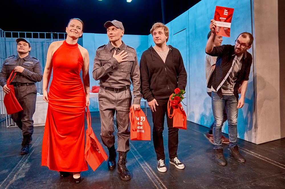 Гран-при на «Он. Она. Они». Драма Номер Три из Каменска-Уральского получила престижную награду на Всероссийском фестивале моноспектаклей