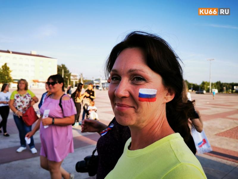 Программа мероприятий 4 ноября в Каменске-Уральском: Аллея Славы, концерт и крестный ход | В Каменске-Уральском откроют обновлённую Аллею Славы в День народного единства Программа мероприятий 4 ноября в Каменске-Уральском: Аллея Славы, концерт и крестный ход | В Каменске-Уральском откроют обновлённую Аллею Славы в День народного единства