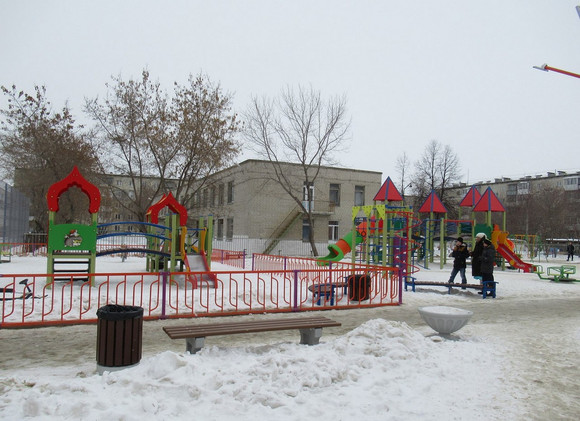 Областной министр энергетики и ЖКХ зашел во двор в Каменске-Уральском и расчувствовался. «Неслучайно он лучший в стране...»
