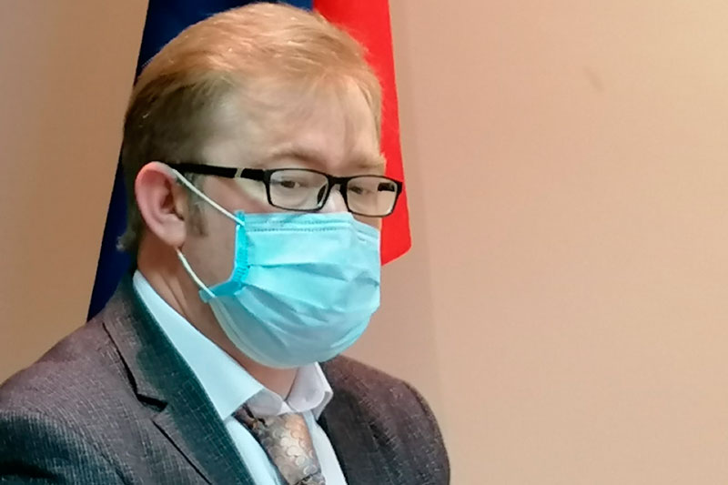 «Есть наглядные примеры летальных случаев». Власти Каменска бьют тревогу из-за того, что в сфере культуры от «короны» умирают люди