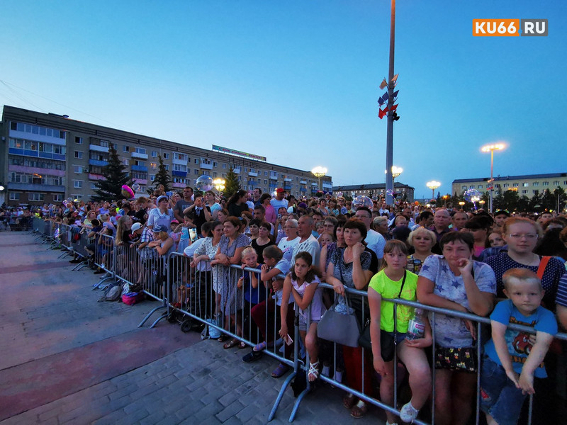 Из-за роста коронавирусных больных в Каменске-Уральском переформатируют фестиваль колокольного звона, День города и День металлургов