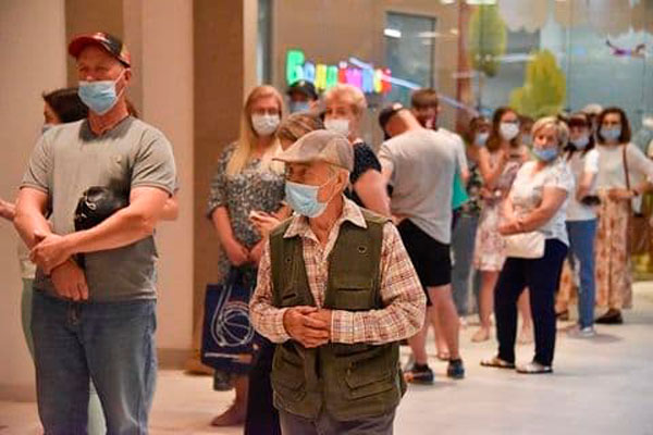 Губернатор сообщил о мерах по повышению доступности вакцины от COVID-19