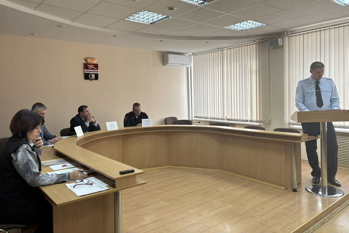 В Каменске-Уральском снизилась подростковая преступность | В Каменске-Уральском снизилось число преступлений среди подростков