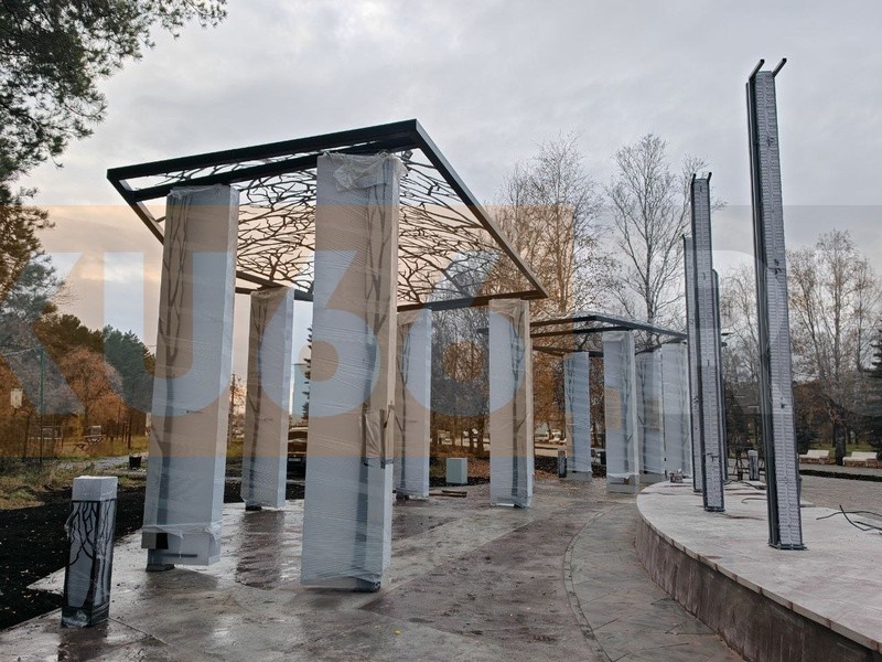 Благоустройство у ДК «Юность» и на Аллее Славы в Каменске-Уральском выходит на финиш | В Каменске-Уральском завершают благоустройство у ДК «Юность» и Аллеи Славы