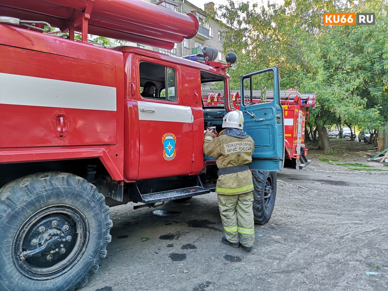 Накануне под Каменском-Уральским сгорела иномарка