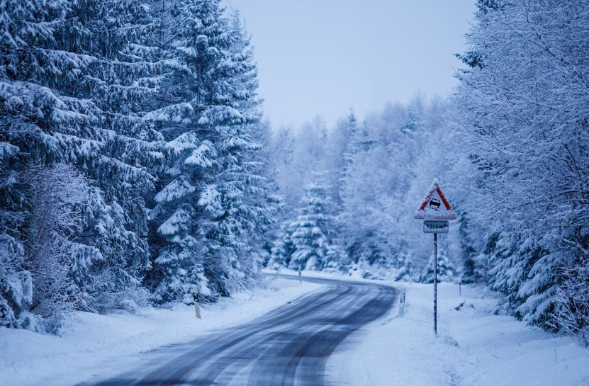 МЧС предупреждает: в Свердловской области разразится суровая непогода