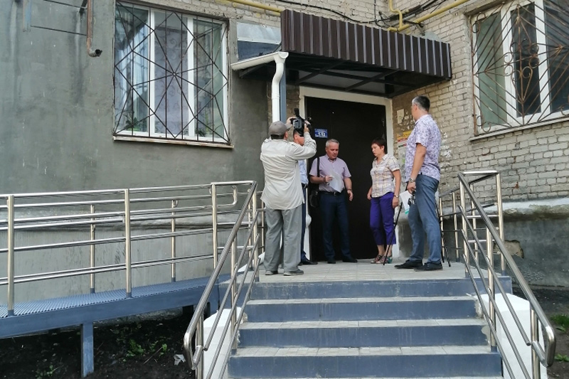 С оглядкой на Генпрокуратуру? Власти Каменска-Уральского рассказали, как помогают в этом году облегчить жизнь инвалидам-колясочникам