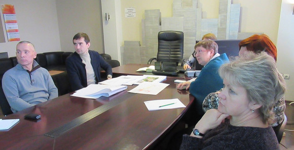 В мэрии Каменска-Уральского прошел «мозговой штурм» по благоустройству бульвара Парижской Коммуны. Здесь собираются создать каменную реку…