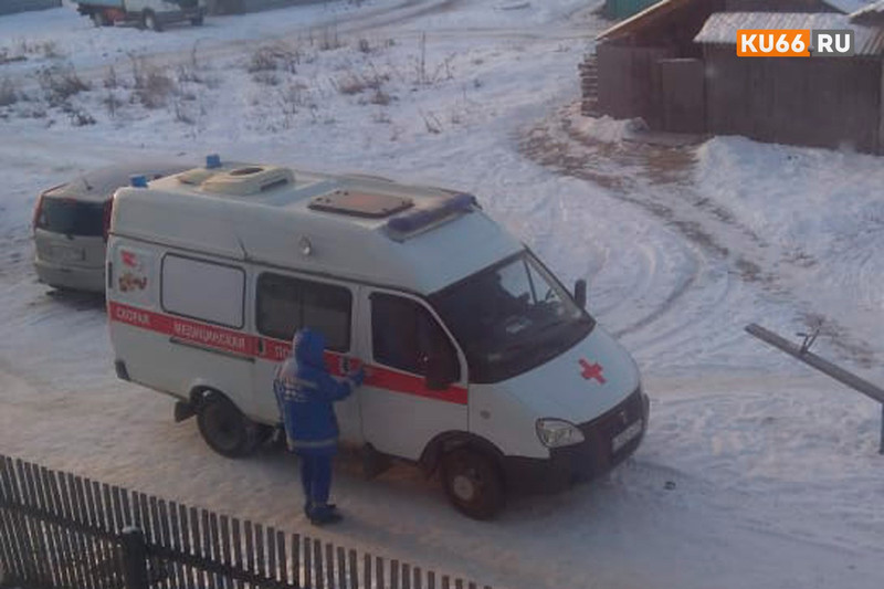 Медики скорой отказали жительнице села под Каменском-Уральским с анемией в госпитализации — дочь повезла маму сама, ее сразу положили...