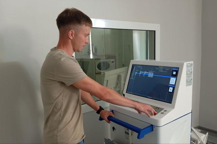 26 миллионов на здоровье: в Каменске-Уральском обновили рентген-службу | В больнице Каменска-Уральского установили новое цифровое рентгеноборудование