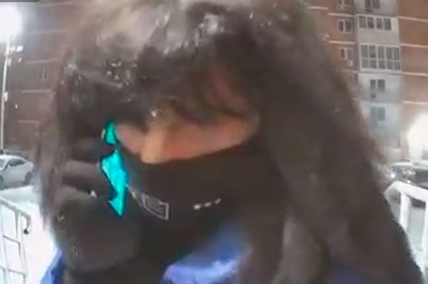 Житель Хабаровска переодевался в женскую одежду, чтобы грабить квартиры