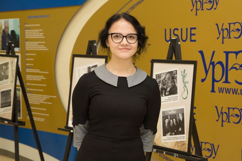 «Все было не зря»: студентка УрГЭУ из Каменска получила стипендию Правительства РФ и губернатора области за разработку соуса из рыжиков