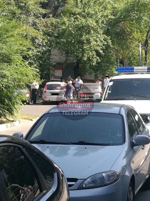 В Белгороде родители заперли ребенка в машине на 37-градусной жаре