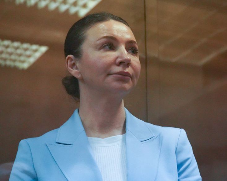 Задолжавшая почти 1,4 млрд рублей Блиновская попросила признать её банкротом | Блиновская, задолжавшая почти 1,4 млрд, попросила признать её банкротом