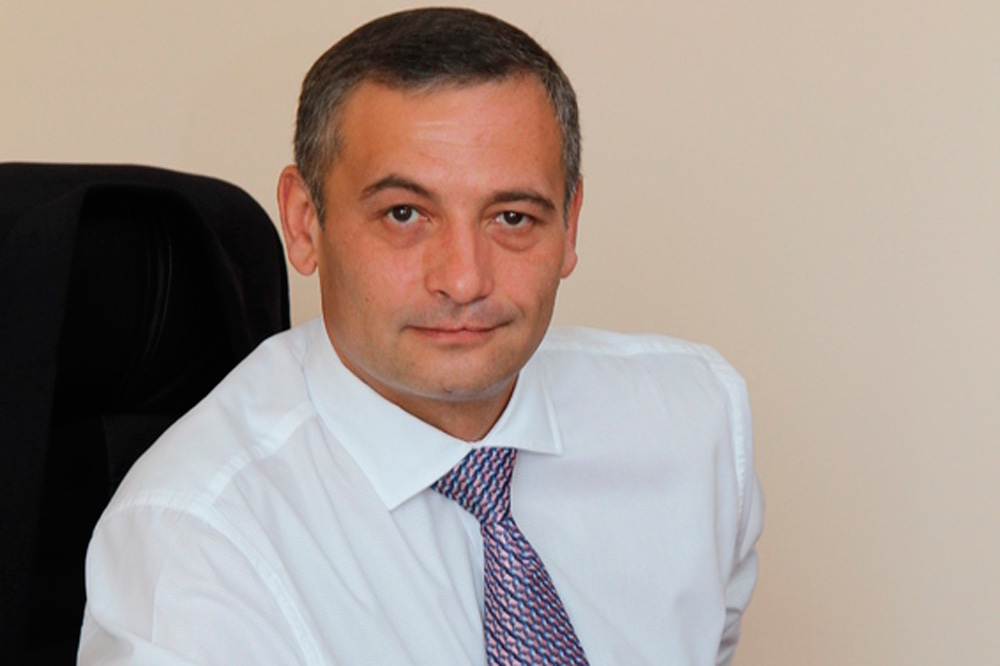 Уроженец Каменска-Уральского попытается усидеть на двух стульях: останется депутатом Заксобрания и займет должность в Севастополе