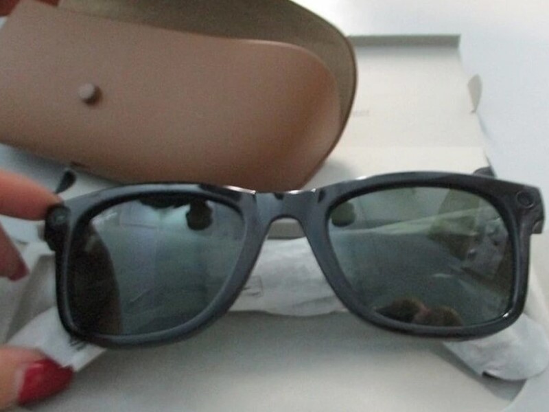 «Очки-шпионы» перехватила таможня Екатеринбурга в посылке из-за рубежа | Уральские таможенники перехватили очки со скрытой камерой