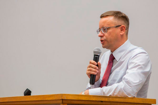 Синарские трубники первые познакомились с Программой главы города