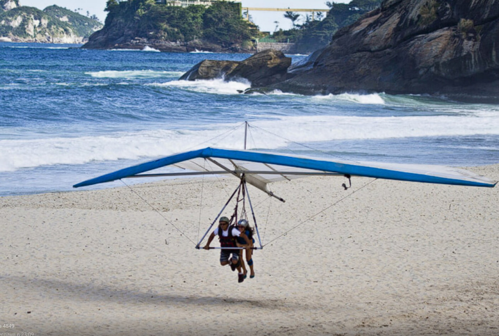 Туристы из России рухнули с высоты 50 м в океан в Таиланде — спасли в последний момент